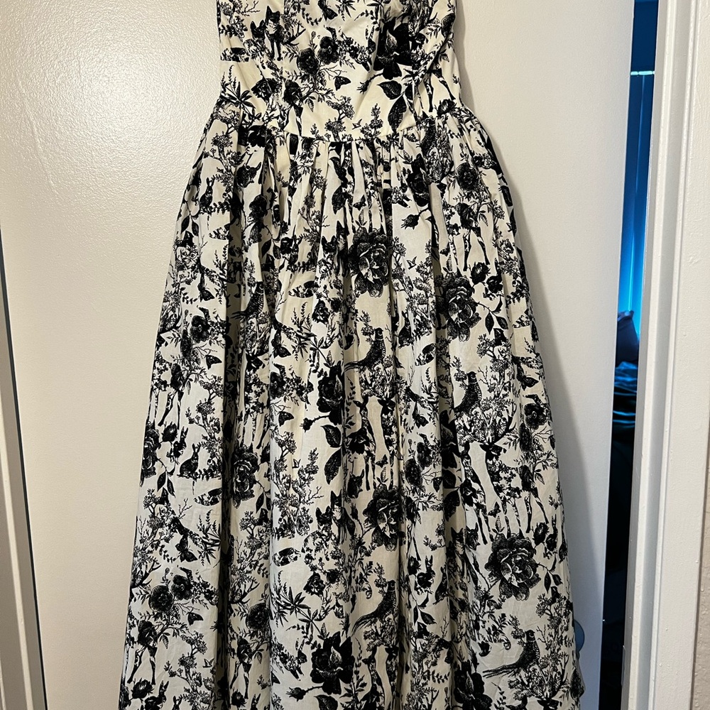 Elegant Black and White Floral Dress